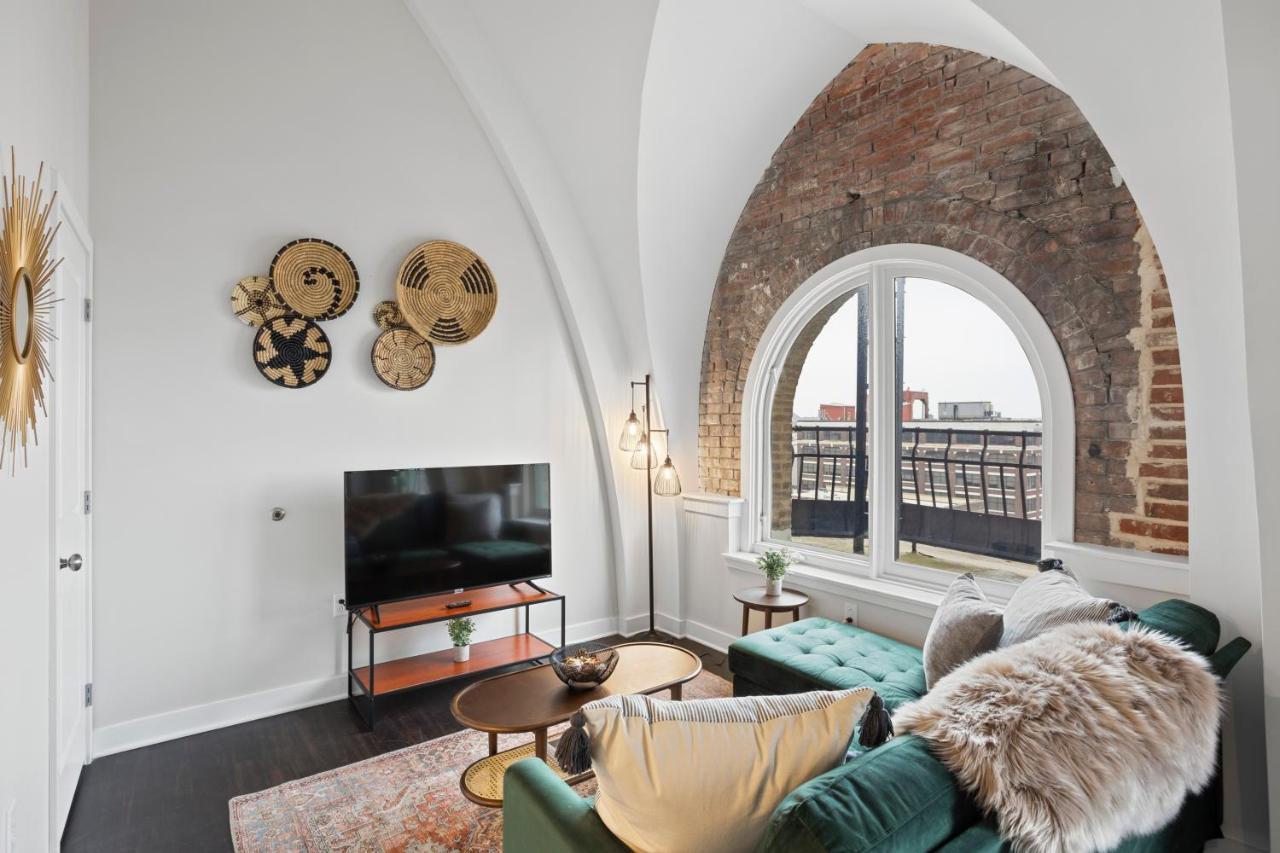 The Historic Divine Lorraine Aparthotel 2*